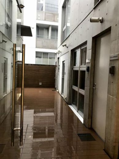 パサージュ代官山 出入口　写真