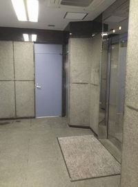 SKビル(八丁堀) エントランスホール　写真