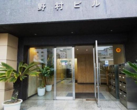 市ヶ谷野村ビル エントランス