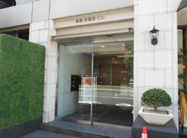 銀座武蔵野ビル エントランス　写真