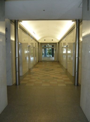 シーバンスN館 通路　写真