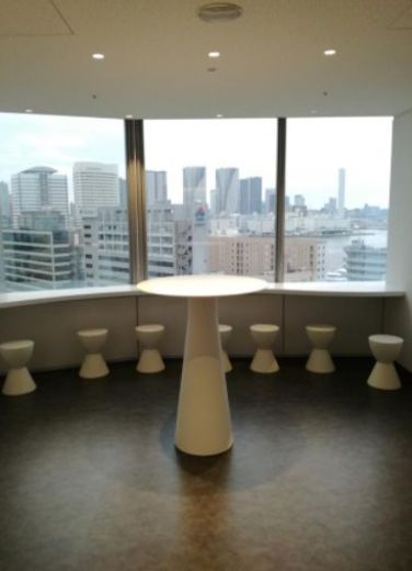 シーバンスN館 共用部　写真