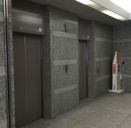 アーバンネット三田ビル エレベーターホール　写真