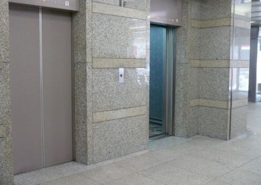 アーバンネット三田ビル エレベーター　写真