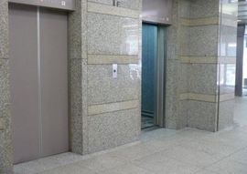 アーバンネット三田ビル エレベーター　写真