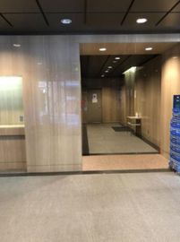 名鉄不動産竹橋ビル エントランスホール　写真