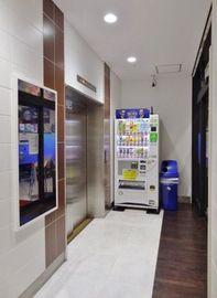 渋谷駅前会館(飯島ビル) エレベーターホール　写真