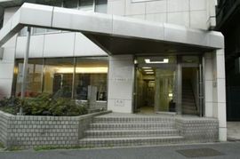 TMSビル エントランス　写真