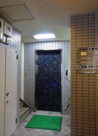 人形町ロータリービル エントランスホール　写真