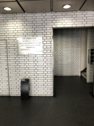 東京セントラル渋谷ビル エントランスホール　写真