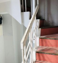 いちのビル 階段
