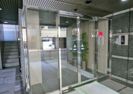 NAGAHAMAビル エントランス