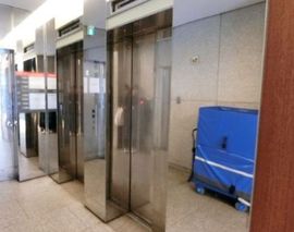 セントラルビル(東銀座) エレベーター　写真