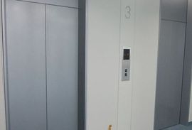 羽衣ビル エレベーター
