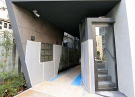 八千代ビル(渋谷) エントランス　写真
