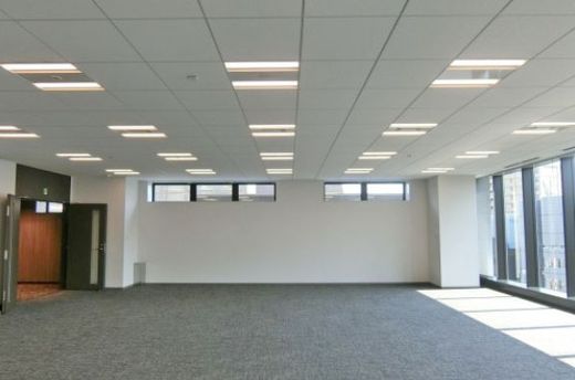 BIZCORE神田須田町 室内