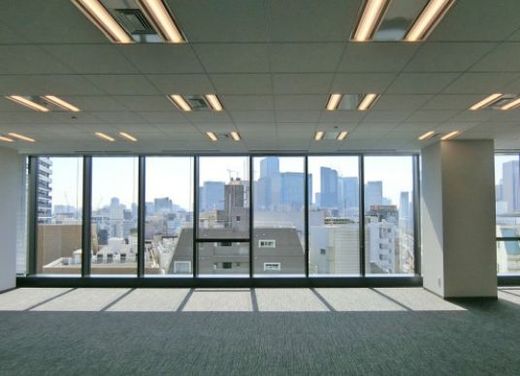 BIZCORE神田須田町 窓