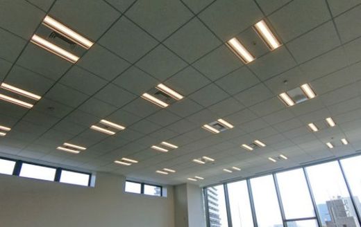 BIZCORE神田須田町 照明