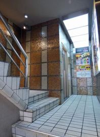 ニュー渋谷ビル エントランスホール　画像