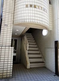 日本橋YTビル エントランス　写真