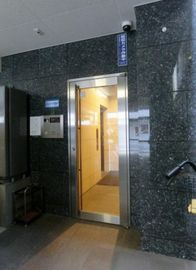誠心ビル エントランス　写真