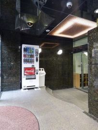 リーラック第一ビル エントランス　写真