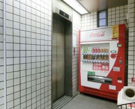 スギコビル エレベーターホール　写真
