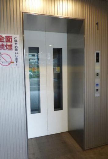 飯田橋プラーノモール 乗り口