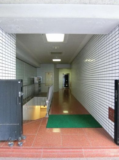 大沢ビル 廊下
