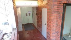 クイーンホームズ(店舗・事務所) エントランス