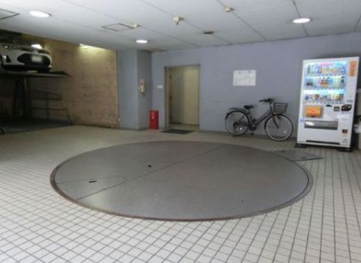 太陽生命ひまわり日本橋ビル 駐車場