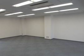 保坂ビル 内装