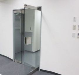 TSKビル(本郷三丁目) 出入り口