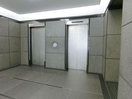 マニュライフプレイス東陽町 エレベーター