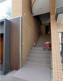 代官山宝ビル 階段