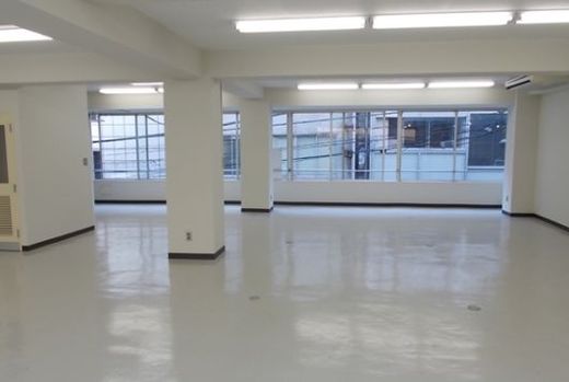 越後屋ビル 室内