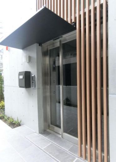 赤坂ZENビル 出入り口