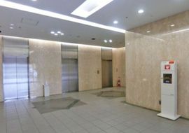 東山ビル エレベーター