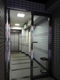 NSビル(水天宮前) エントランス　写真