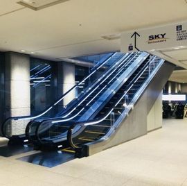 新宿野村ビル エレベーター