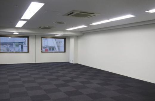 西新宿昭和ビル 室内