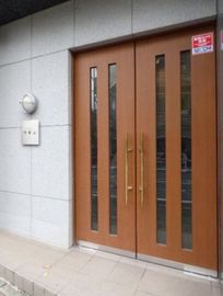 ドゥエル代官山(店鋪・事務所) エントランス