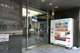 第25中央ビル エントランス