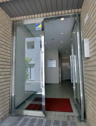 紀尾井ビル 出入り口