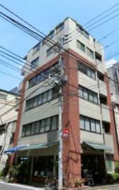 カガヤビル 外観