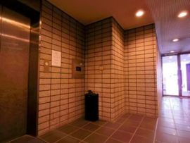 NST小網町ビル エントランスホール　画像