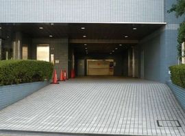JEI本郷ビル 駐車場