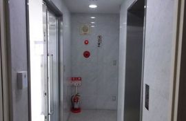 アジアビル 廊下
