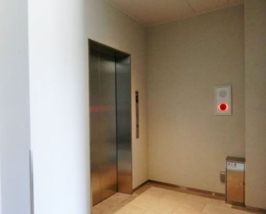 三番町ホテルビル エレベーター