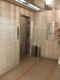 銀座吉澤ビル エレベーター